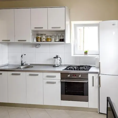 Old Town - Bambo * Knin